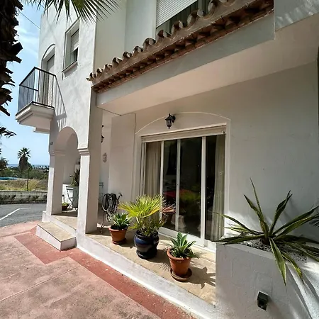 Casa Jenny * Estepona